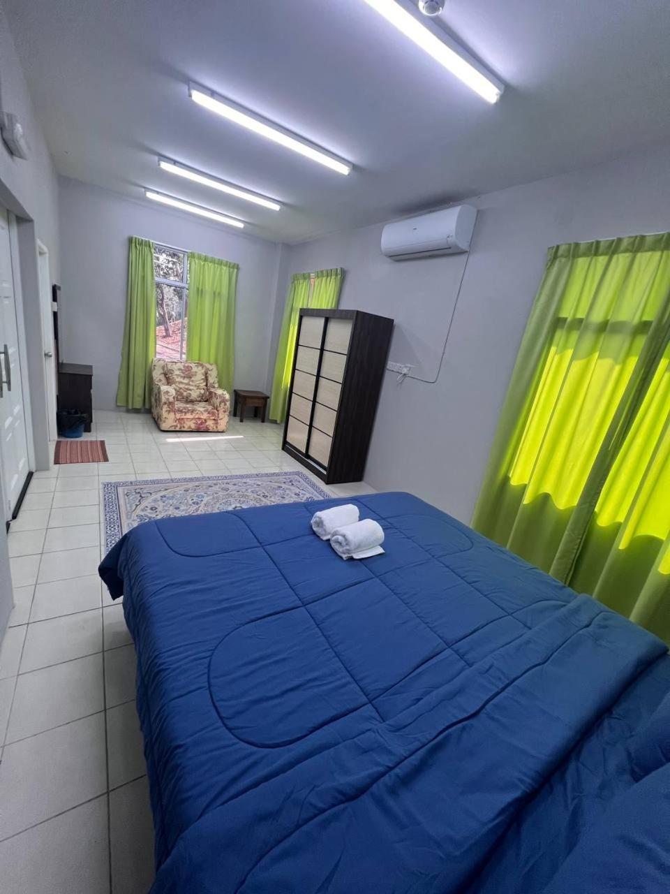 Putra Sentosa Retreat Camp, Sematan Hotell Rom bilde
